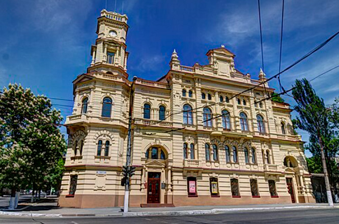 Це зображення має порожній атрибут alt; ім'я файлу muzejH.jpg
