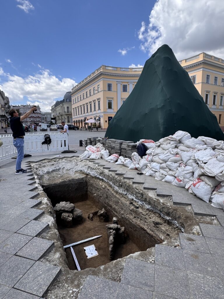 Це зображення має порожній атрибут alt; ім'я файлу 522721975_2437841163252476_6667651924499605556_n-768x1024.jpg